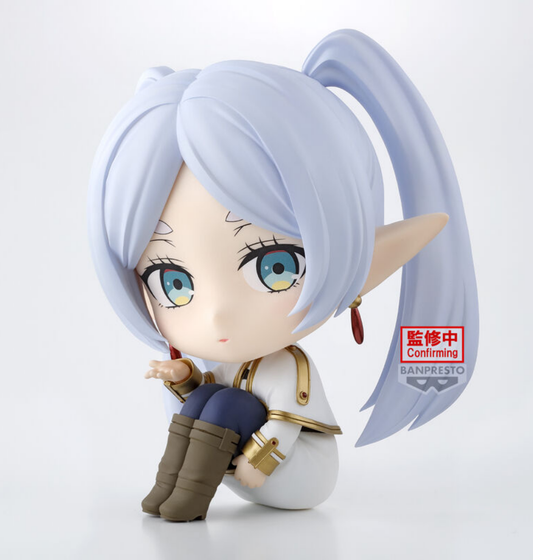 Frieren Figure (Sitting)